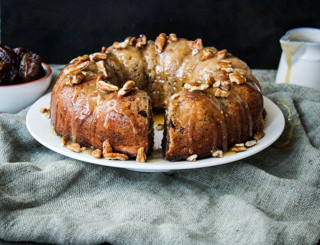 Spiced date and pecan nut&nbsp;pudding